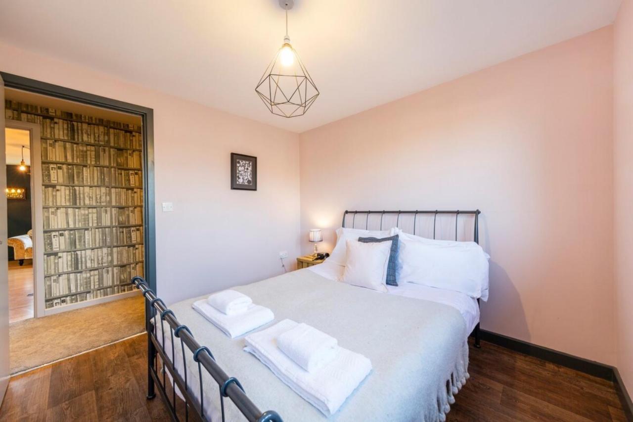 Midland Mews Contemporary 2 Bedrooom Apartment Bristol
