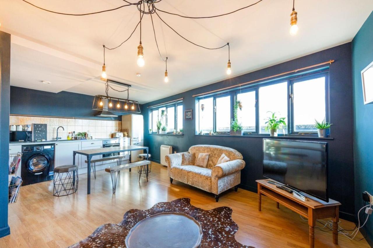 Midland Mews Contemporary 2 Bedrooom Apartment * Bristol